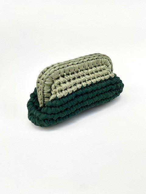 Anita - The Bicolor Green Clutch